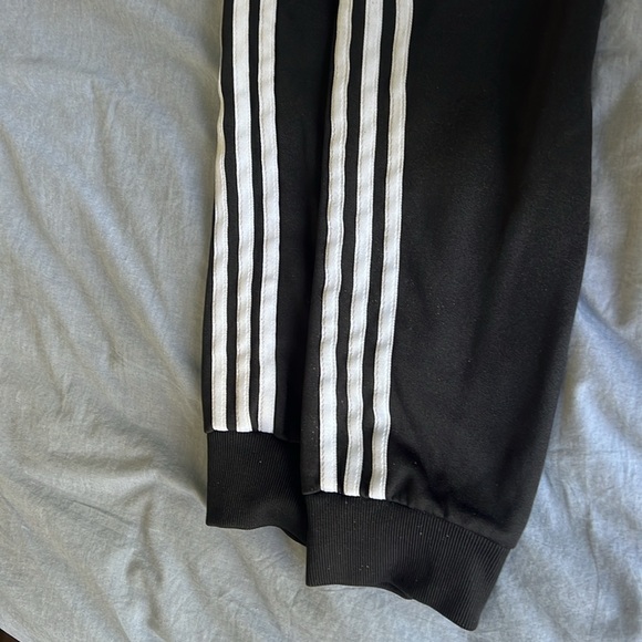 Adidas training pants - Picture 3 of 7